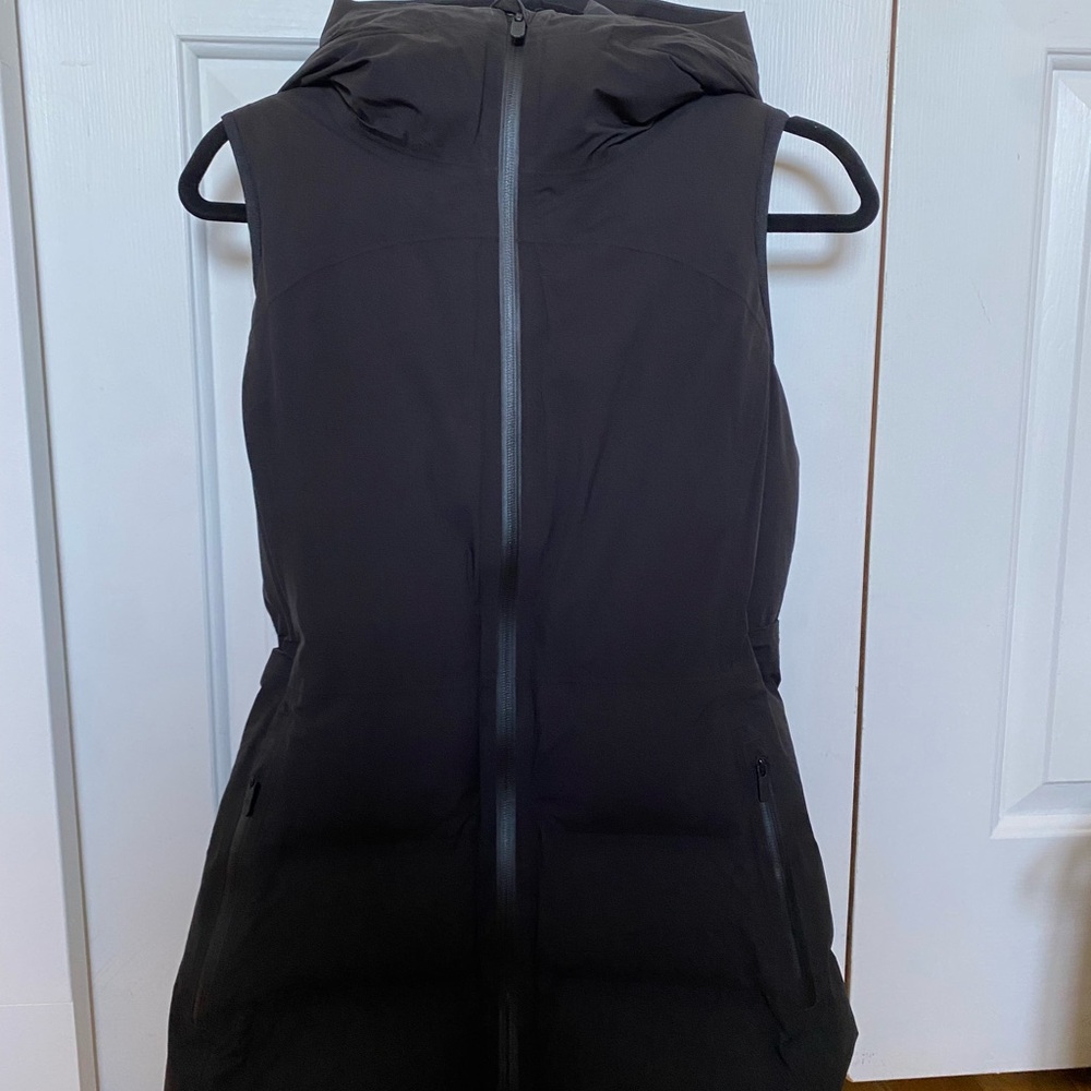 Black Hooded Vest